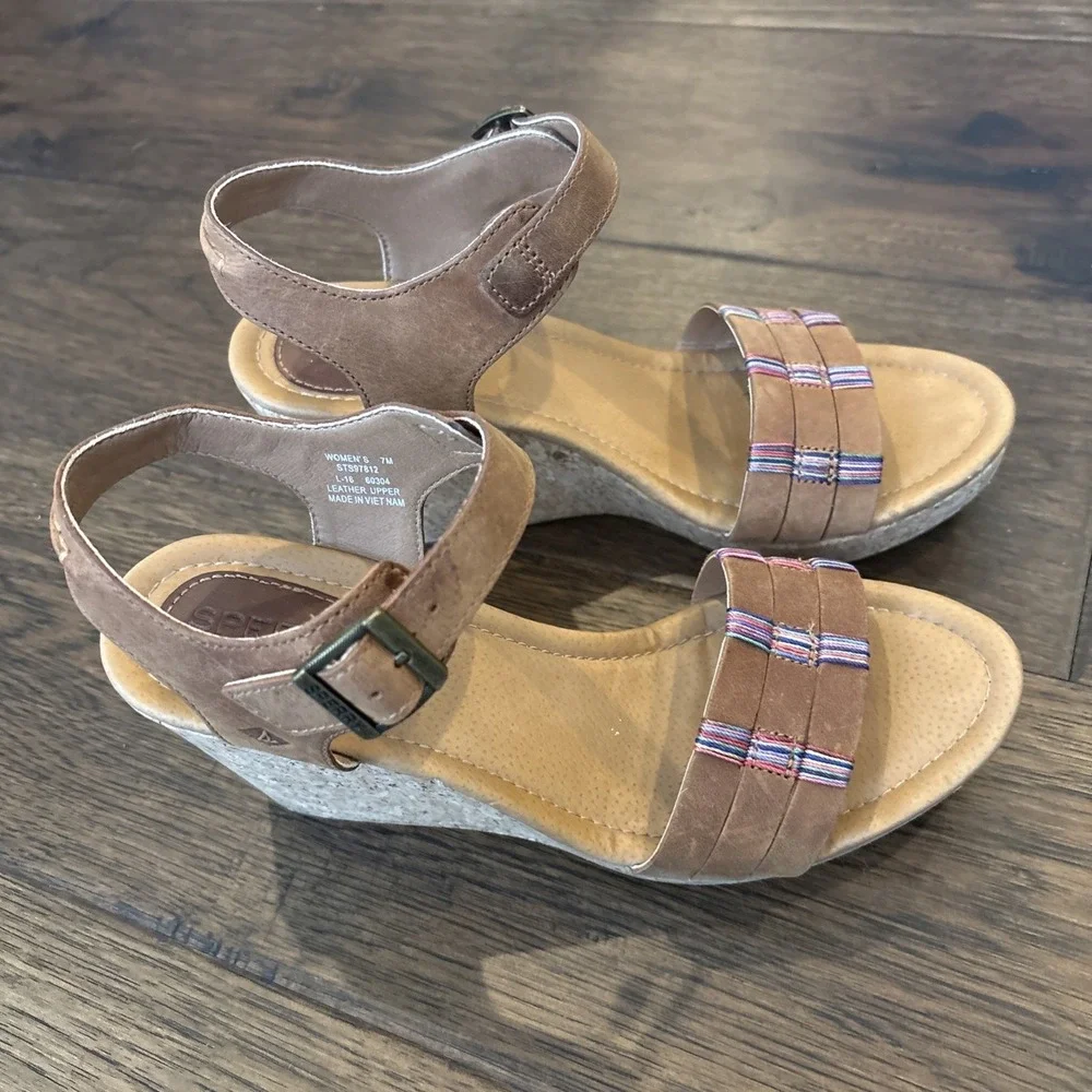 Sperry Top-Sider Women's 7M Dawn Echo Open‎ Toe Leather Tan Wedge Sandal